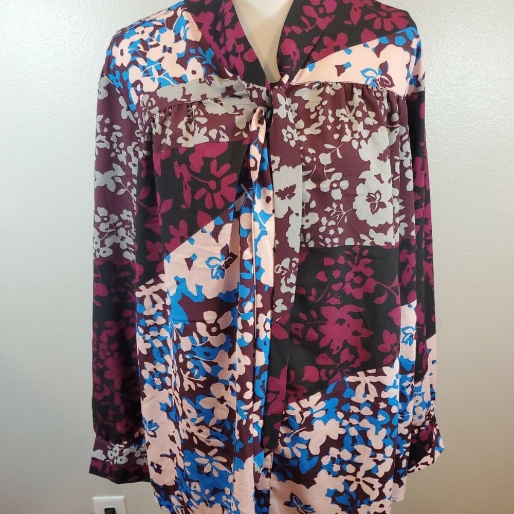 Mark Size 2x Blouse Floral Button Up Tie Neck